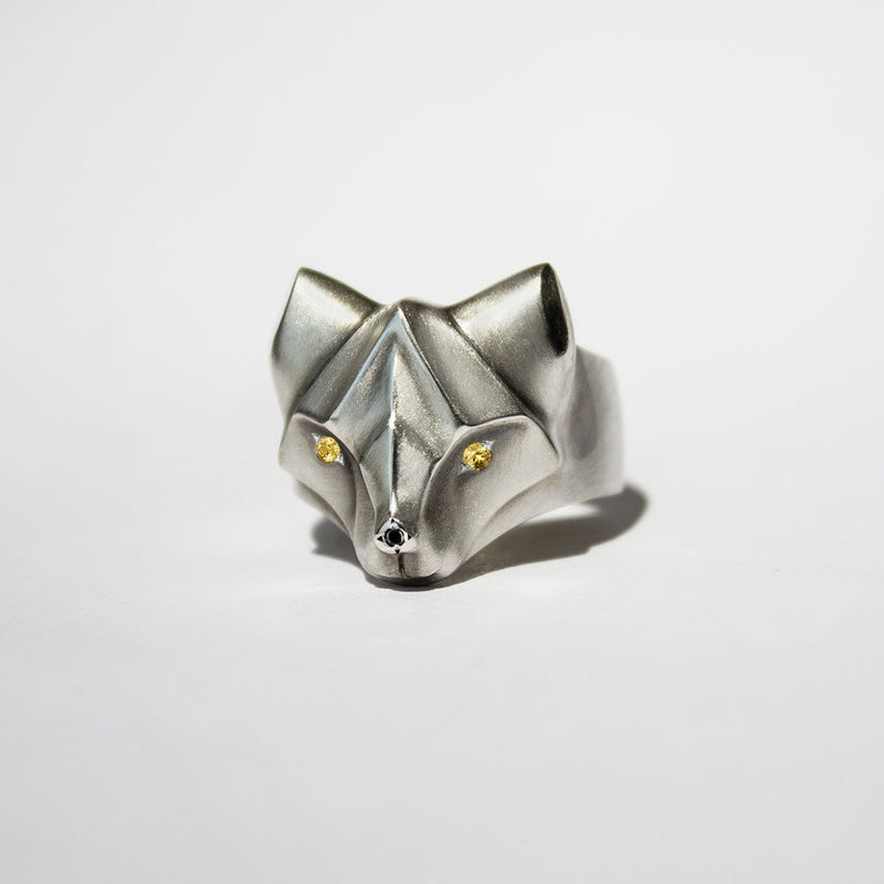 ELINA GLEIZER 4 / Yellow Sapphire Fiery Fox Ring with Yellow Eyes & Black Diamond Nose