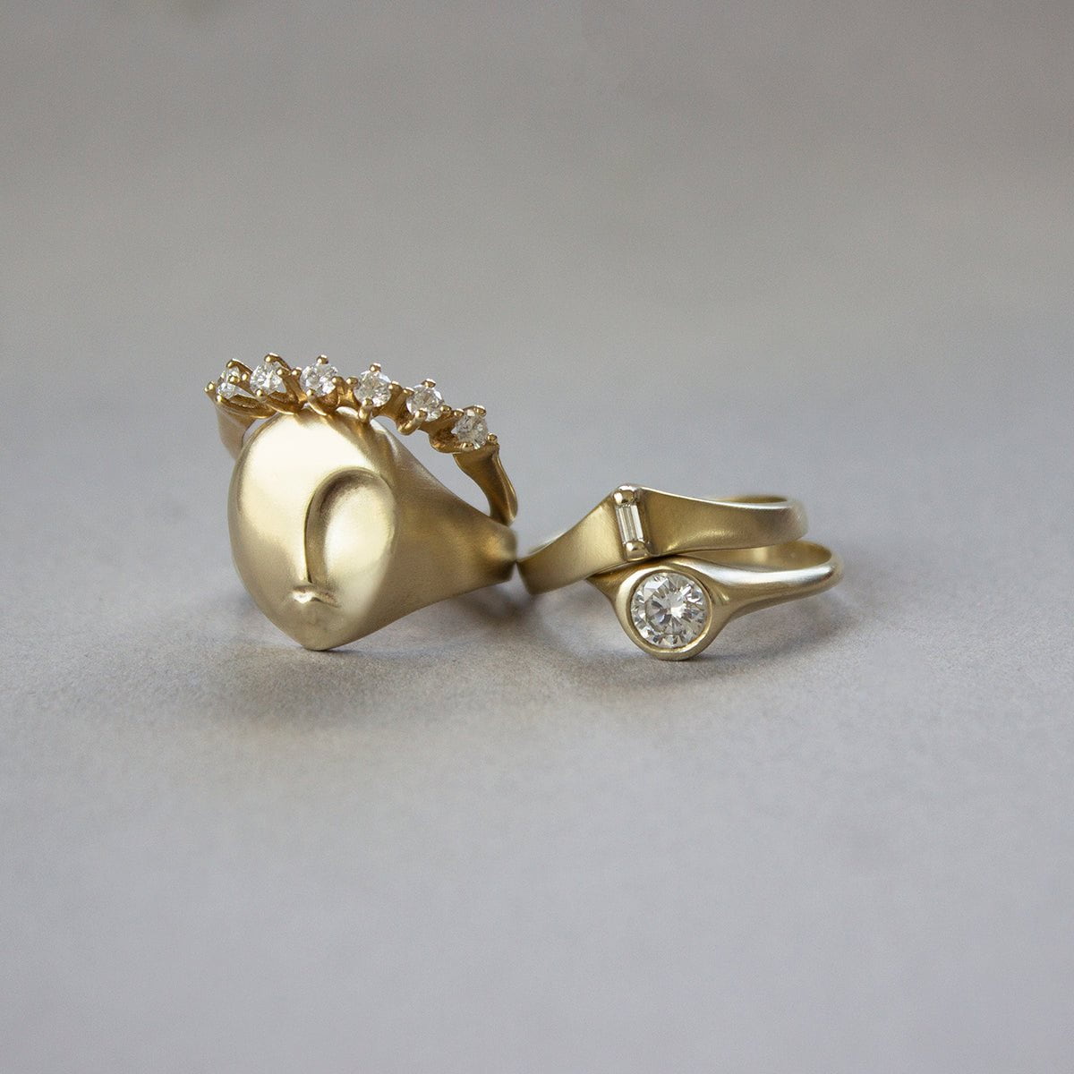 ELINA GLEIZER Baguette Gold Crown Ring