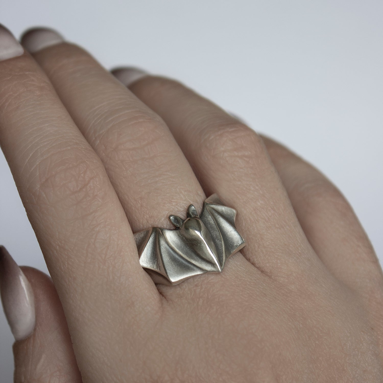 ELINA GLEIZER Jewelry Bat Ring