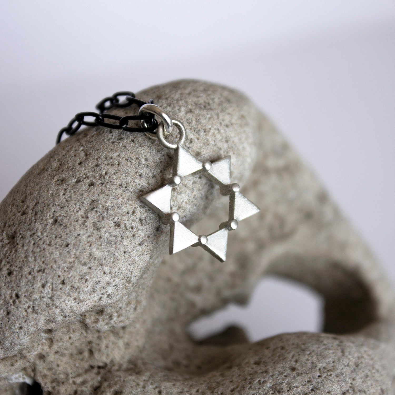 ELINA GLEIZER necklace Geometric Star of David