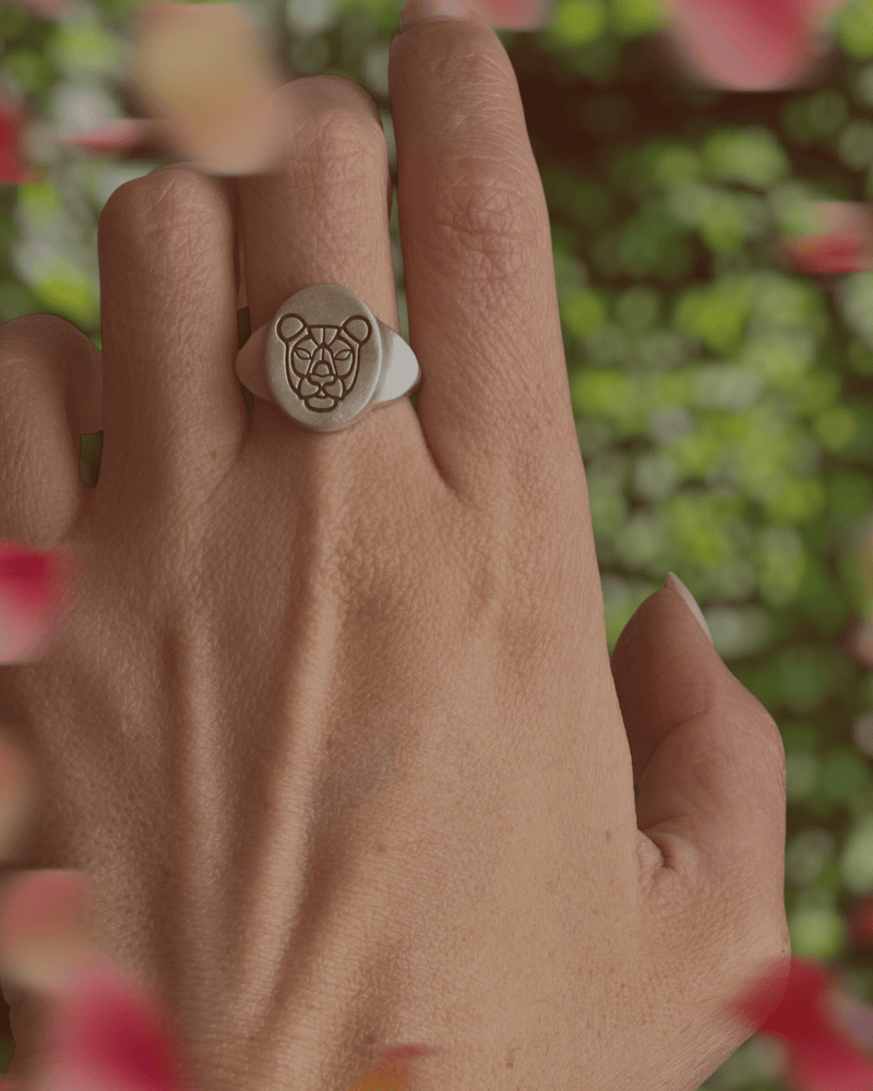 ELINA GLEIZER Rings Signet Lioness Ring