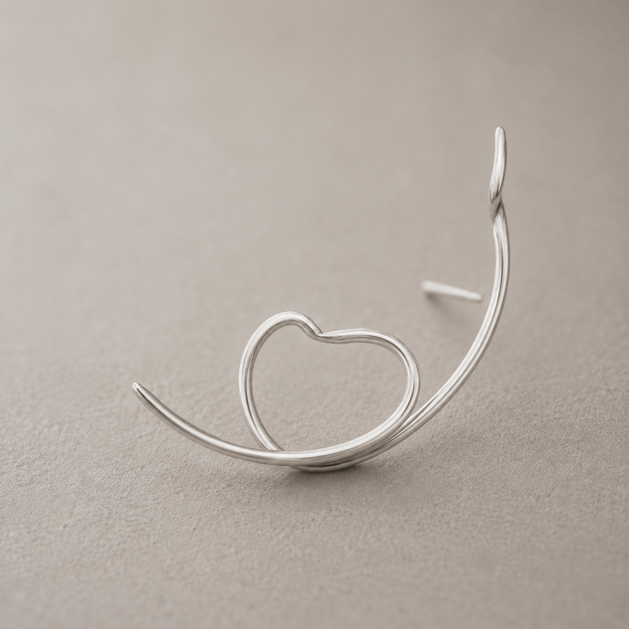 ELINA GLEIZER Silver Heart Earring