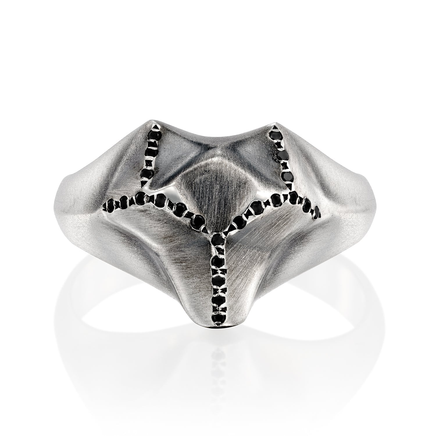 ___ Jewelry Wolf Ring with Black Diamonds