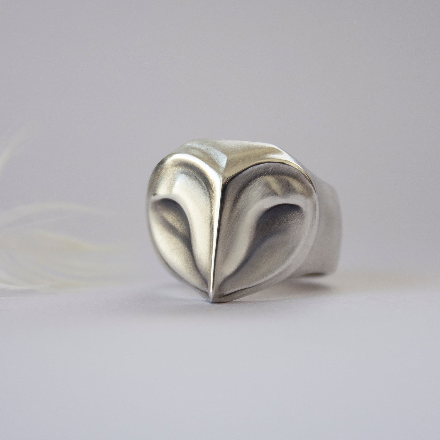 ELINA GLEIZER Barn Owl Ring