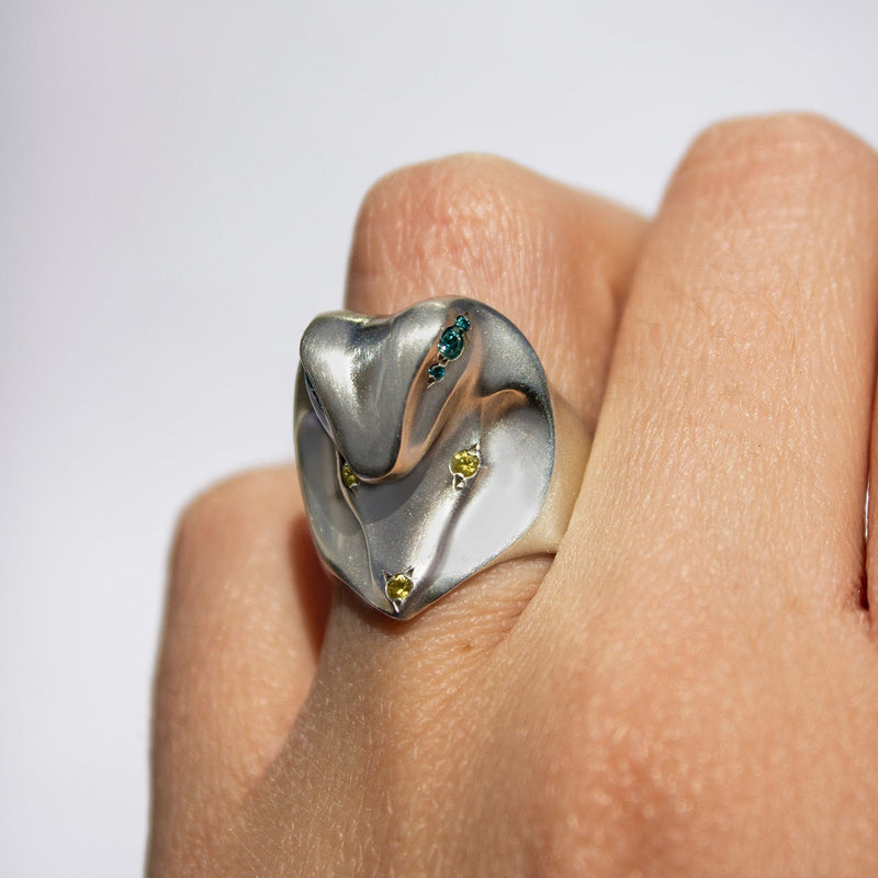 ELINA GLEIZER Cobra Ring with Blue Diamond Eyes