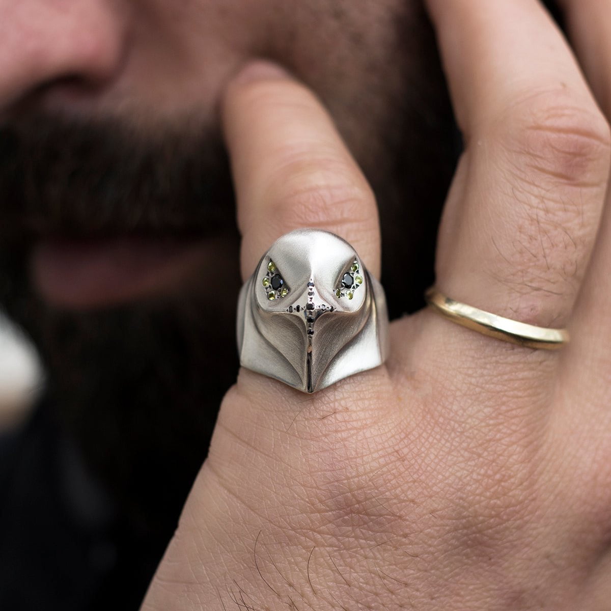 ELINA GLEIZER Eagle Ring With Yellow Sapphires and Black Diamonds
