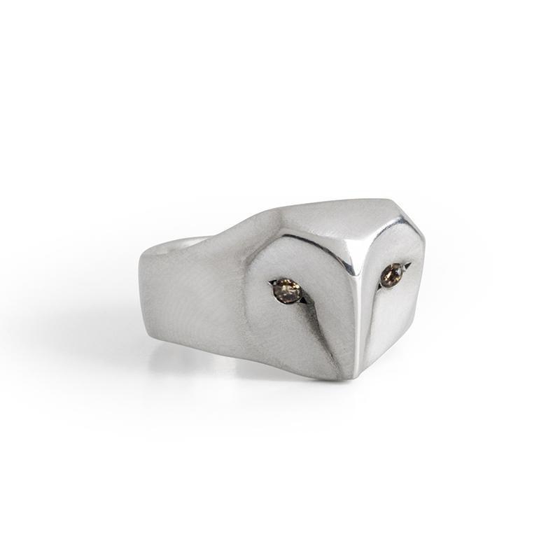 ELINA GLEIZER Jewelry 4 / champagne-diamond / Sterling Silver Owl Ring with Ocean Blue Diamonds