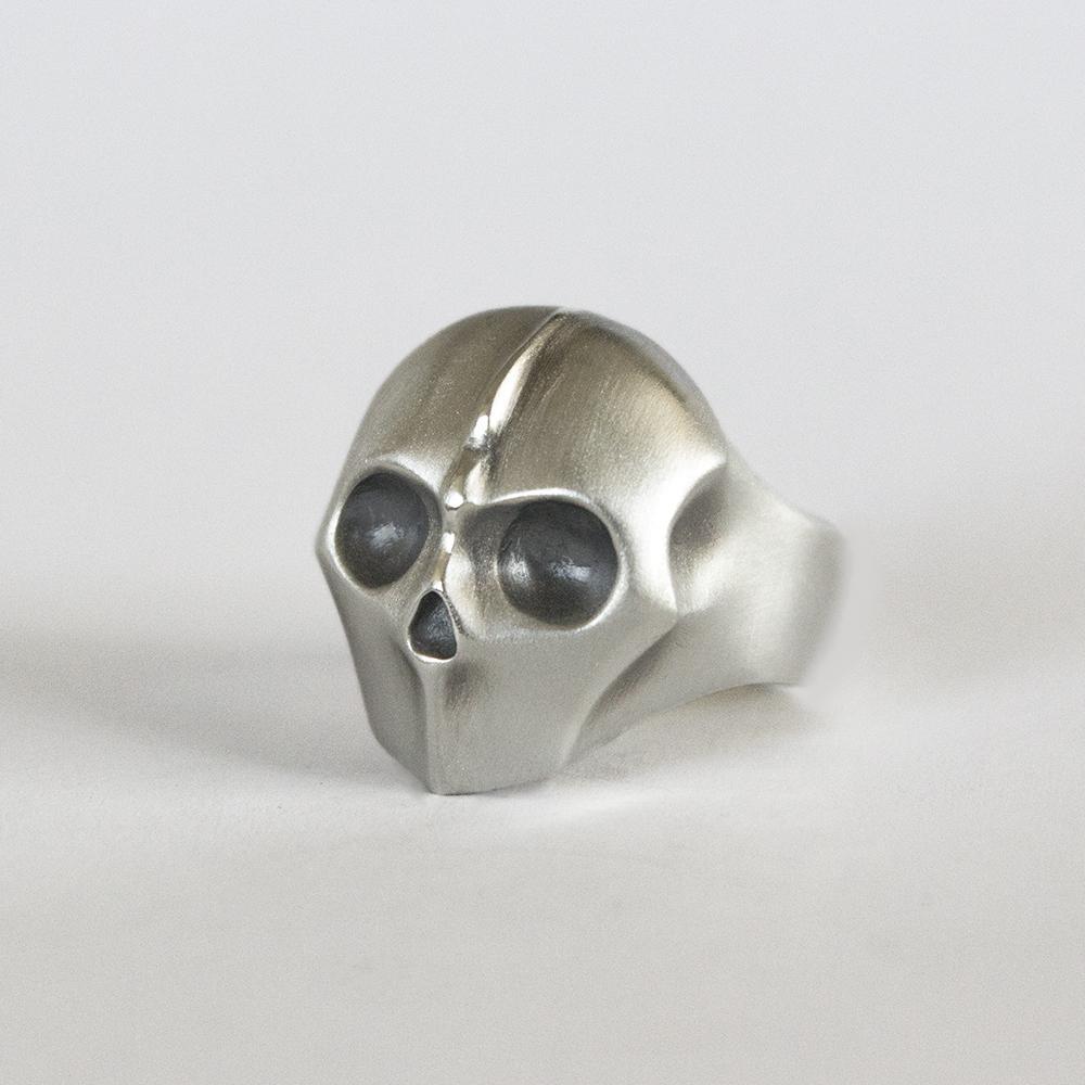 ELINA GLEIZER Minimalist Skull Ring