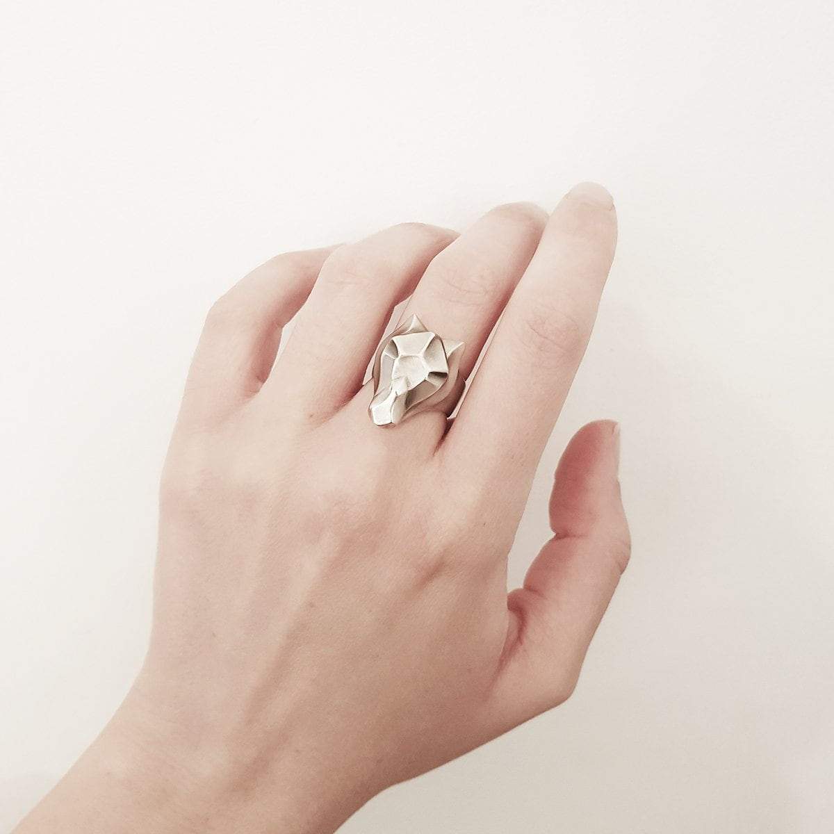 ELINA GLEIZER Select Your Size Horse Ring