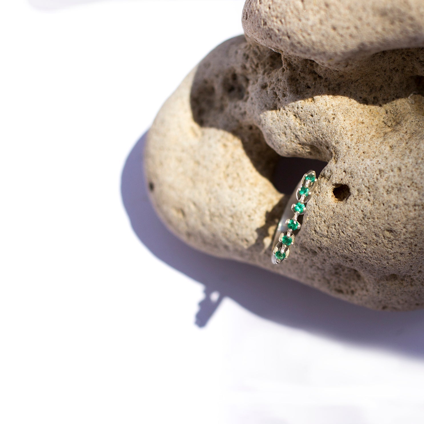 ELINA GLEIZER Silver & Emeralds Half Eternity ring