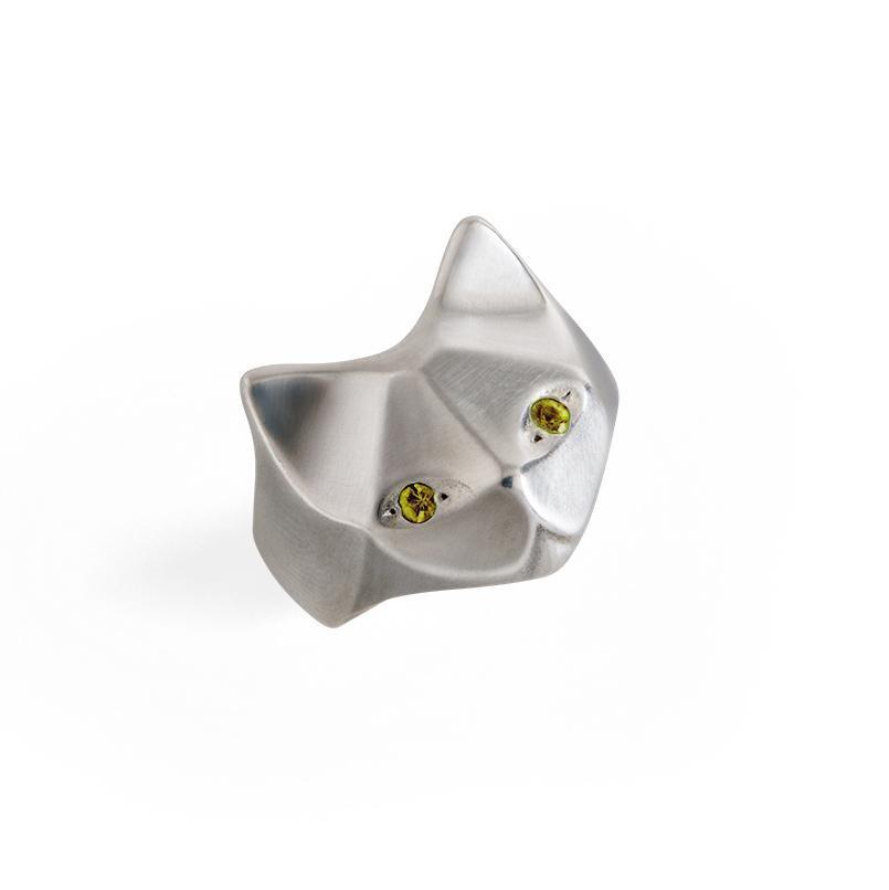 ___ Jewelry 4 / Yellow Cat Ring With Sapphire Eyes