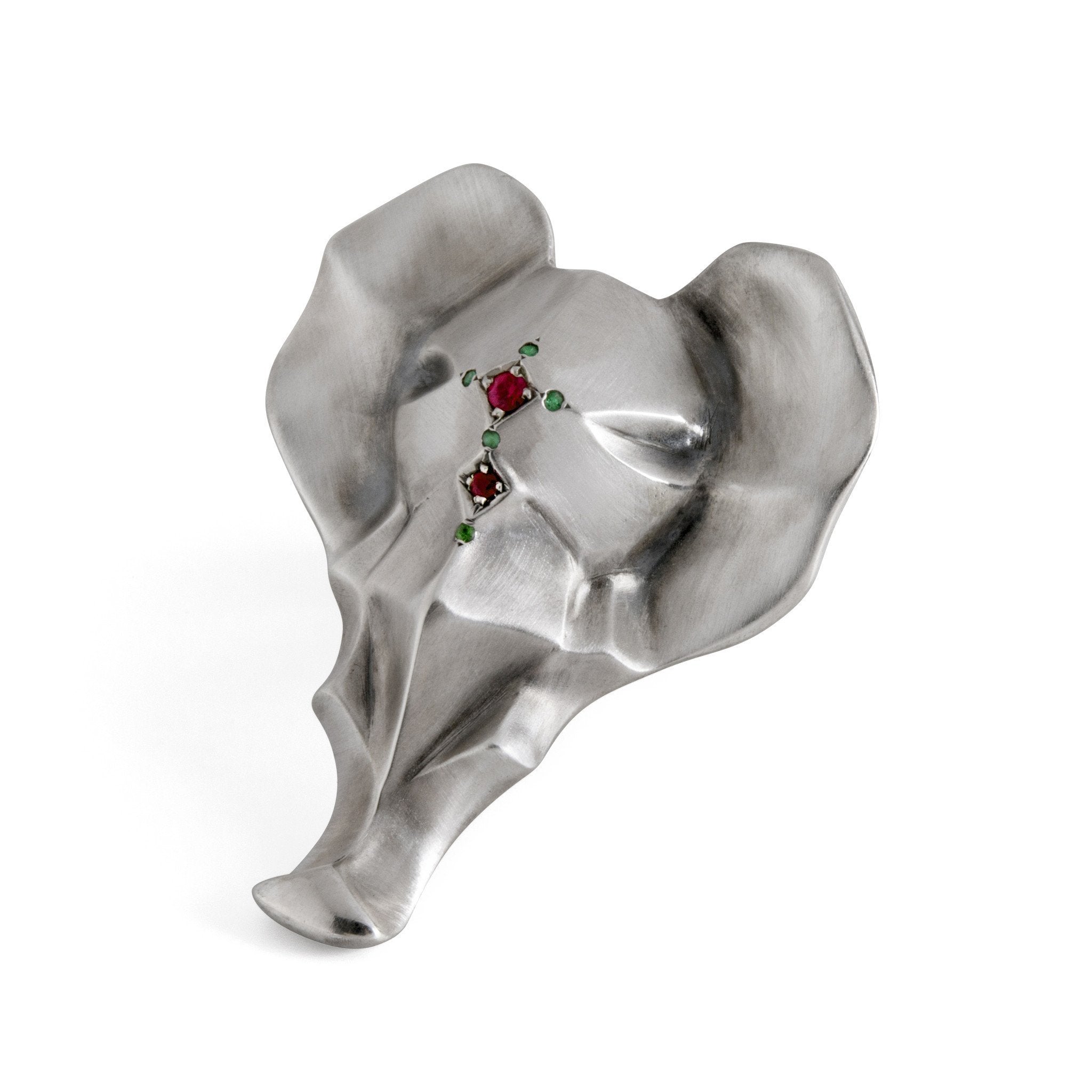 ___ Jewelry Elephant Ring with Emerald & Ruby