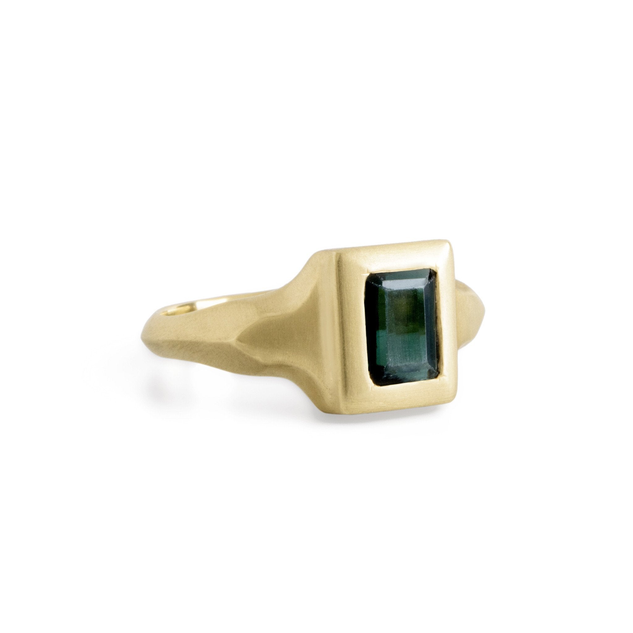 ___ Jewelry Gold Oblong Tourmaline Ring