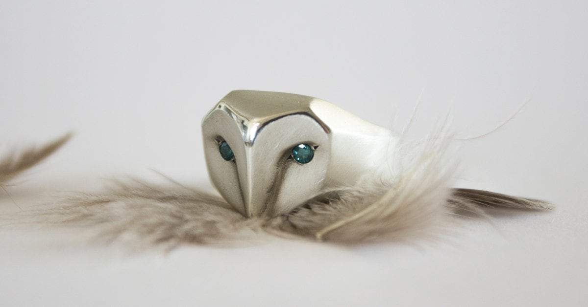 ___ Jewelry Owl Ring with blue Sapphire Eyes