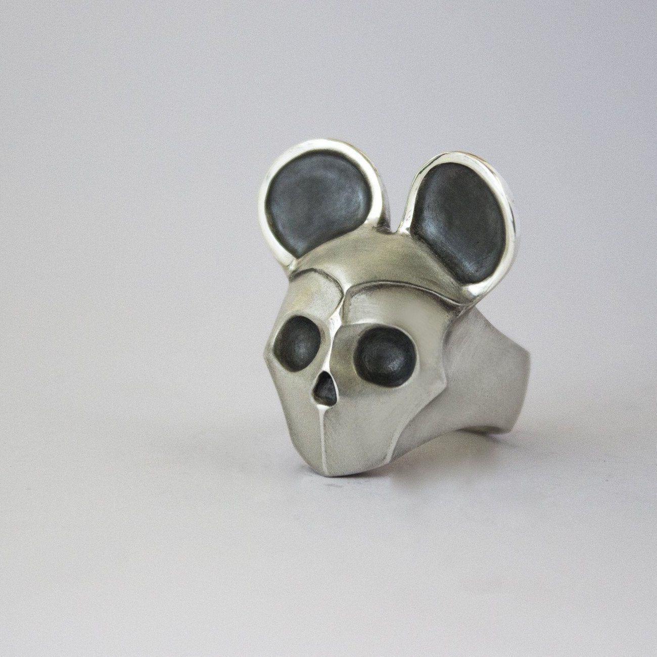 ___ Jewelry Skull Ring with Mouse Ears