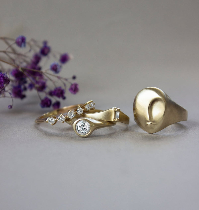 ELINA GLEIZER  Baguette Gold Crown Ring