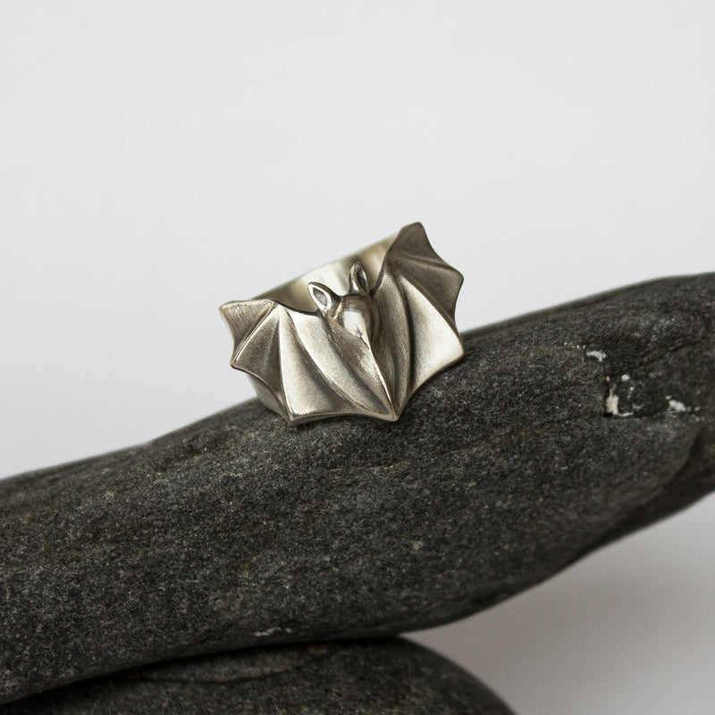 ELINA GLEIZER  Jewelry Bat Ring