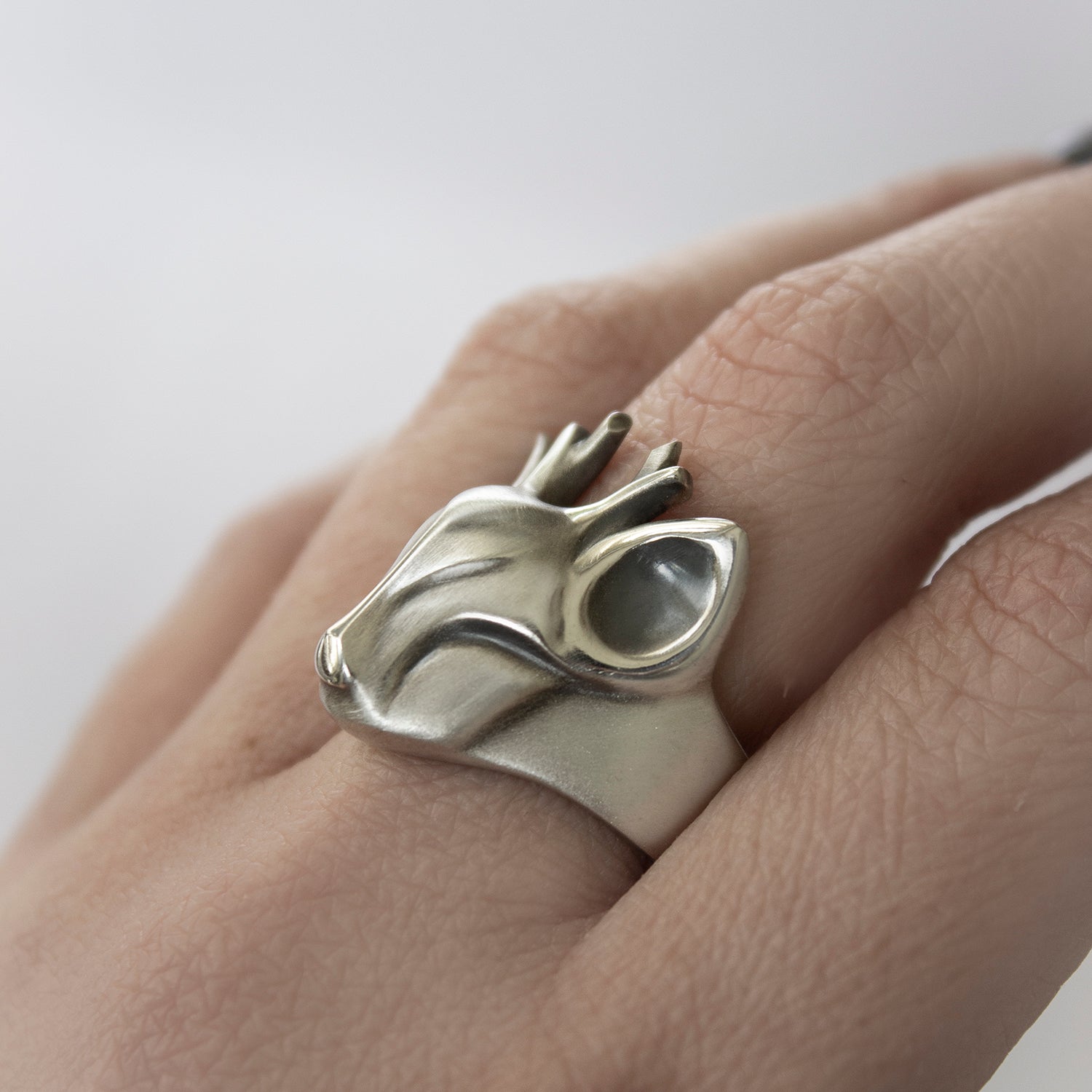ELINA GLEIZER  Jewelry Deer Ring