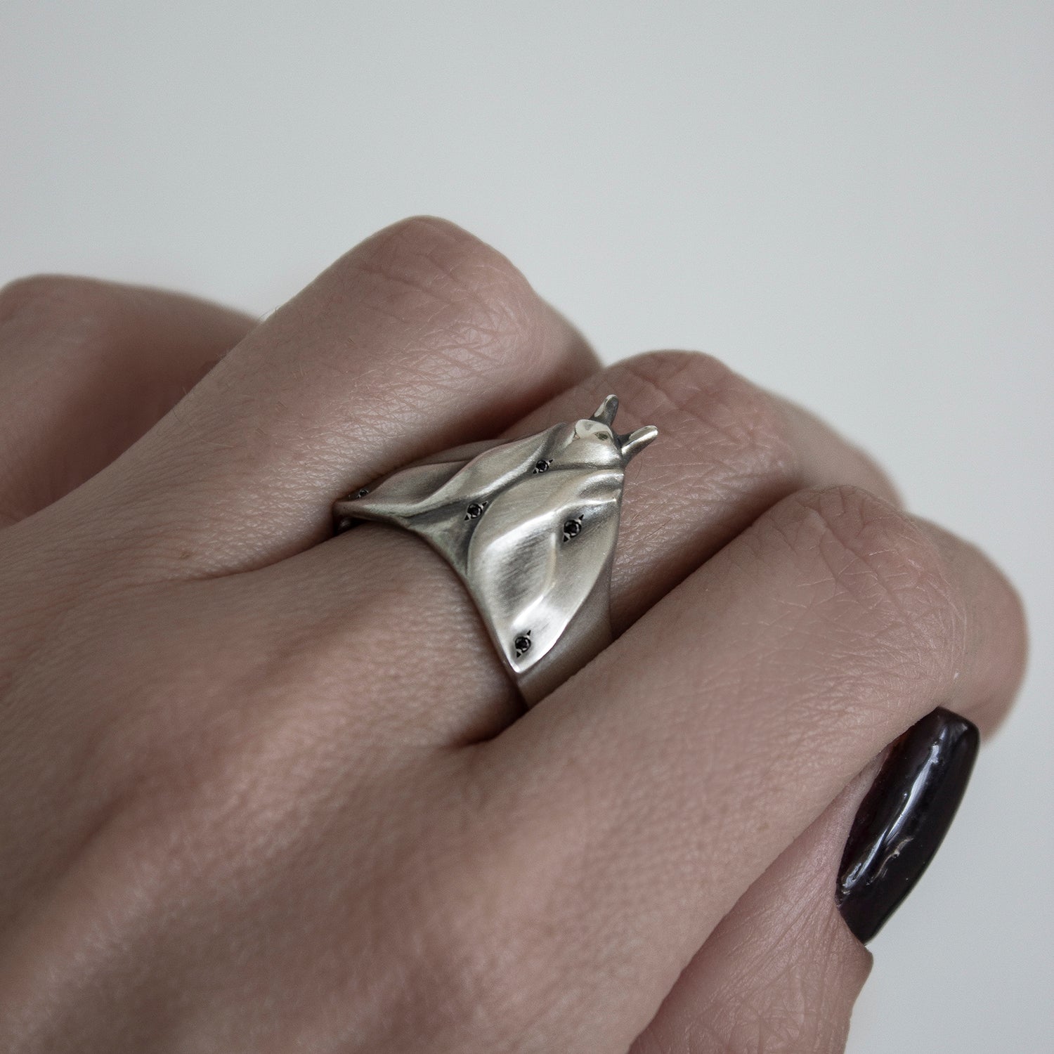 ELINA GLEIZER Moth Ring with Black Diamonds