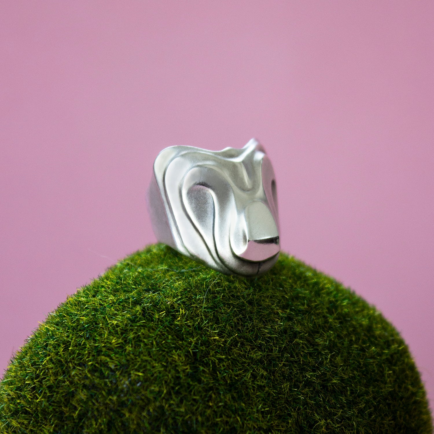 ELINA GLEIZER  Rings Polar Bear Ring