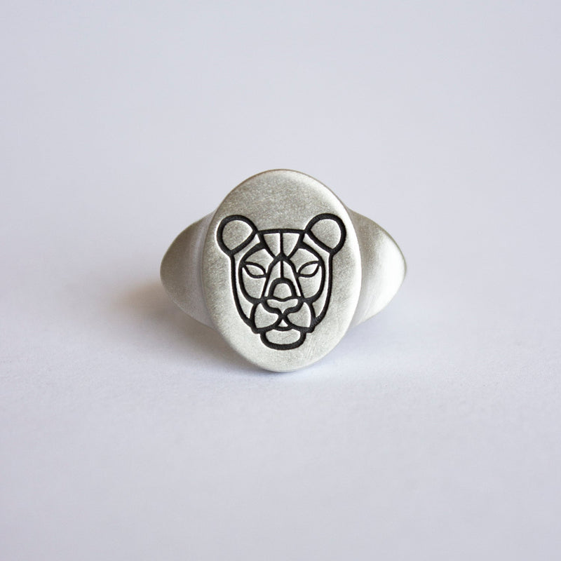ELINA GLEIZER  Rings Signet Lioness Ring