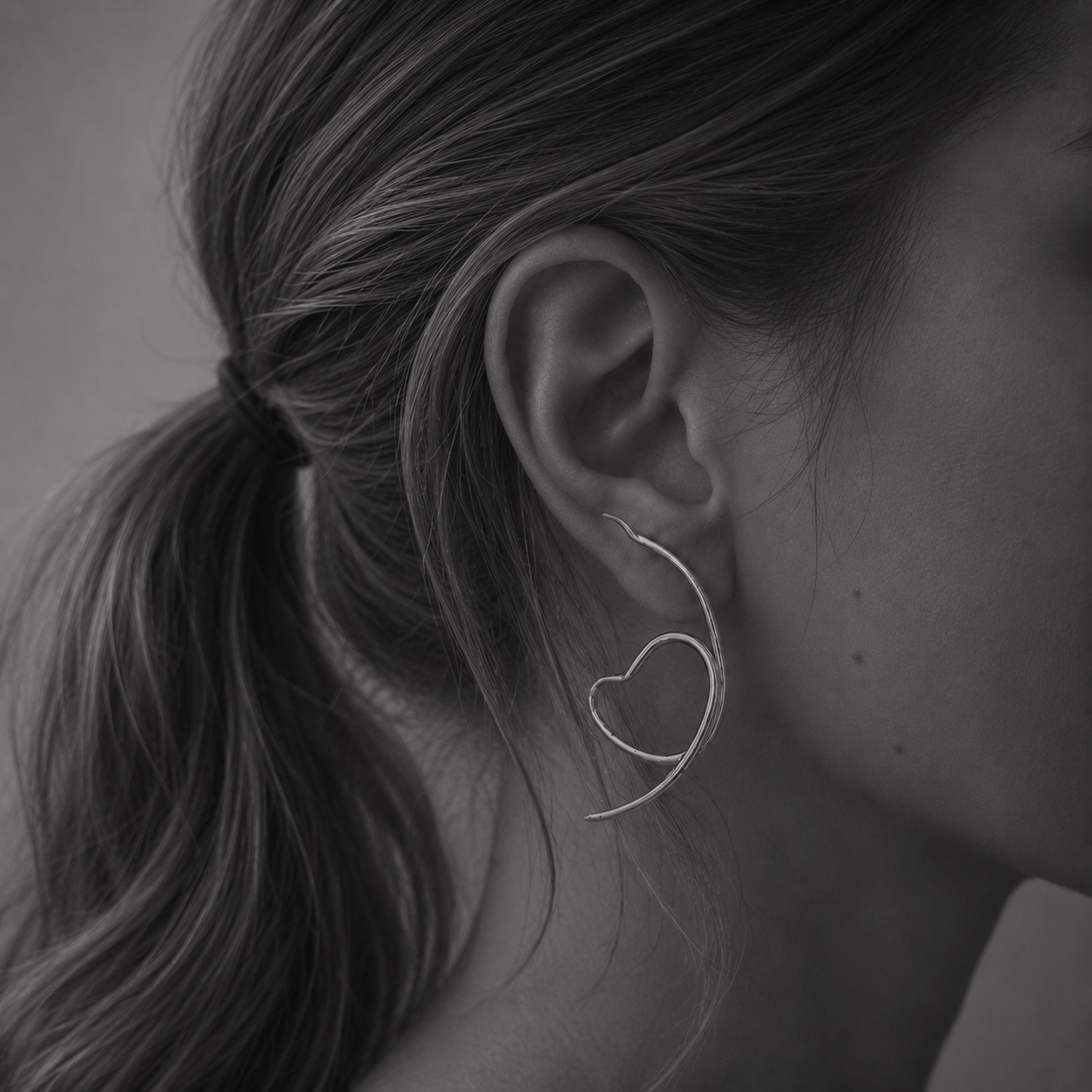 ELINA GLEIZER Silver Heart Earring