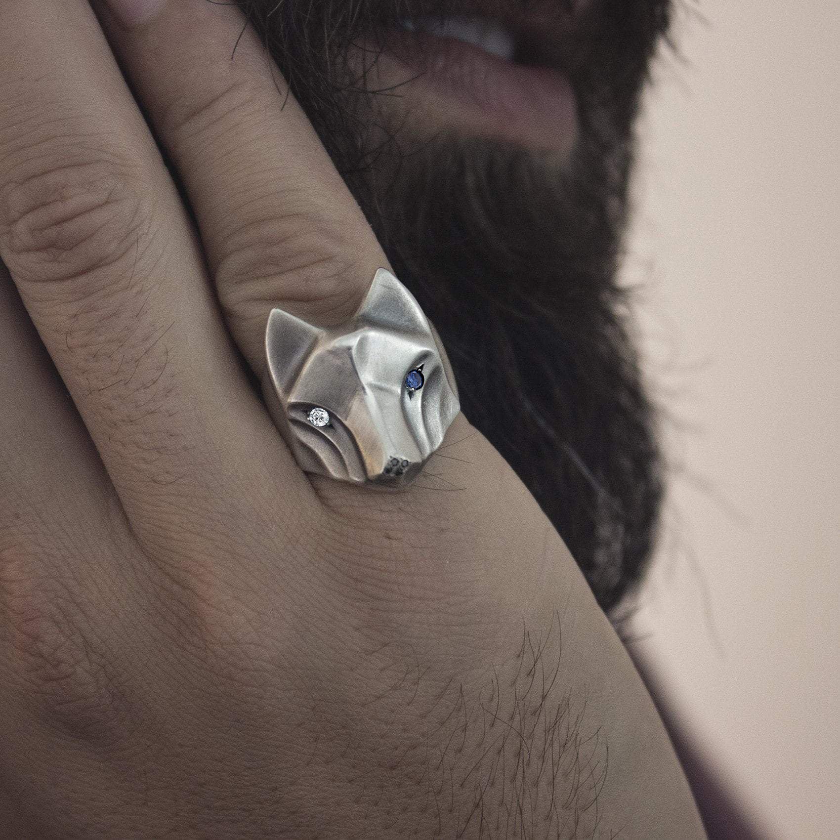 ___ Jewelry Blue & White Wolf Ring