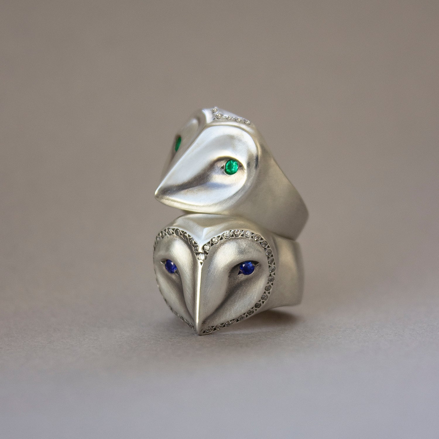 ELINA GLEIZER Barn Owl Ring with Diamonds and Sapphires