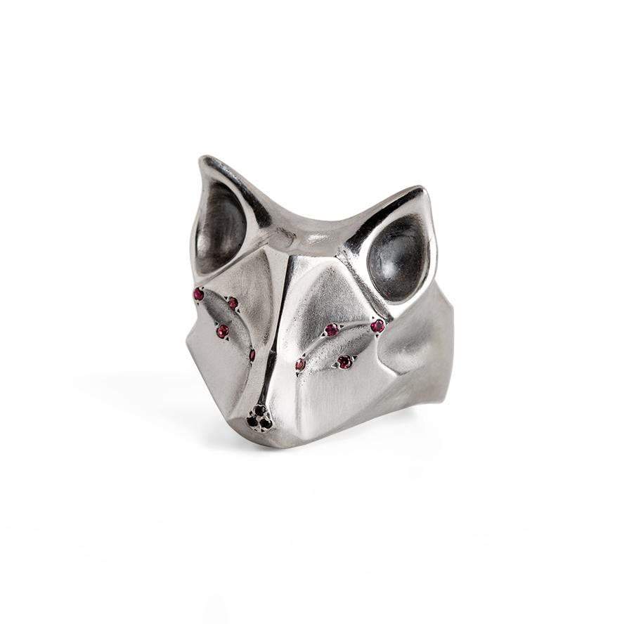 Fox Ring with Decorative Bronze Sapphires and Black diamonds
