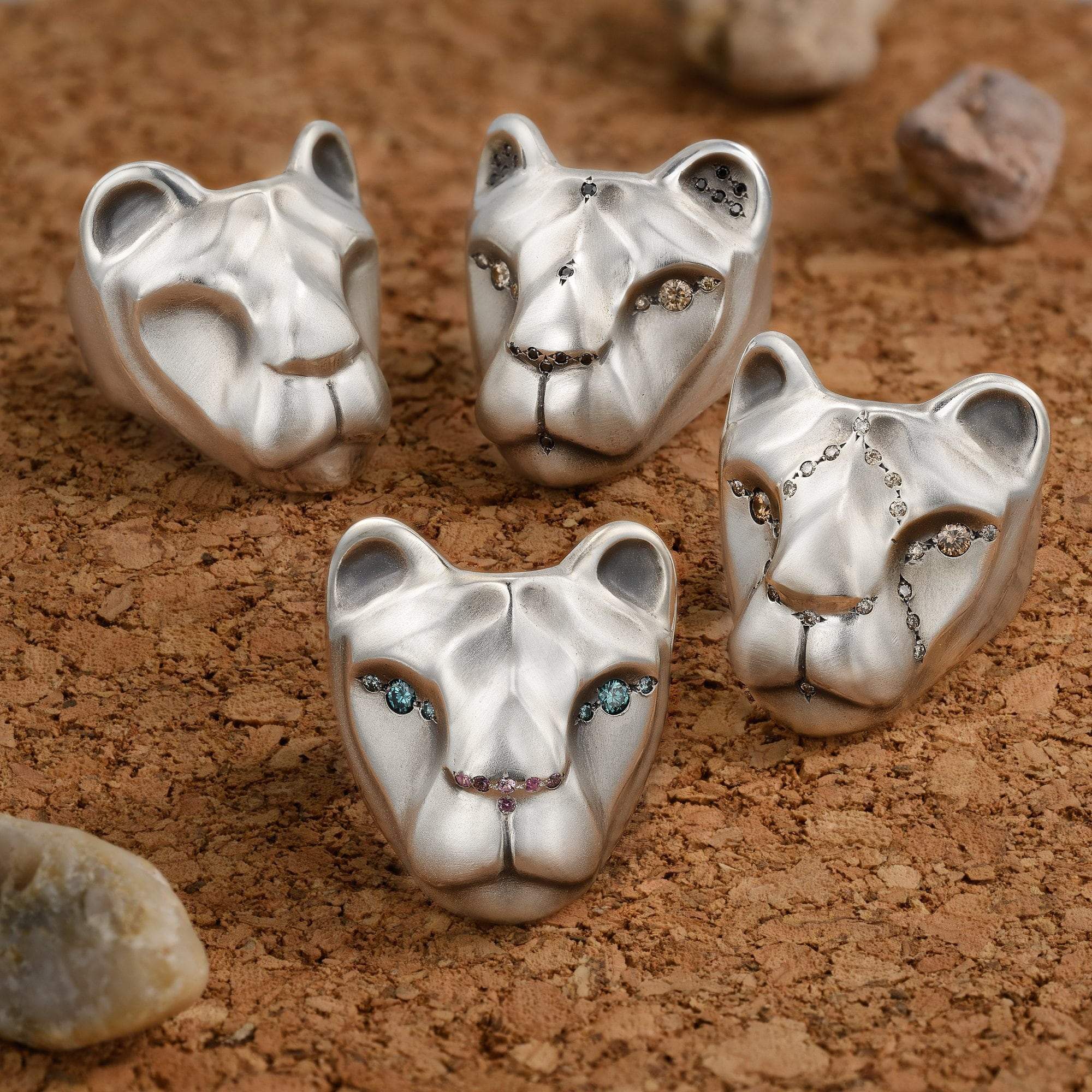 ELINA GLEIZER Rings Lioness Ring with Blue Diamond eyes & Pink Nose